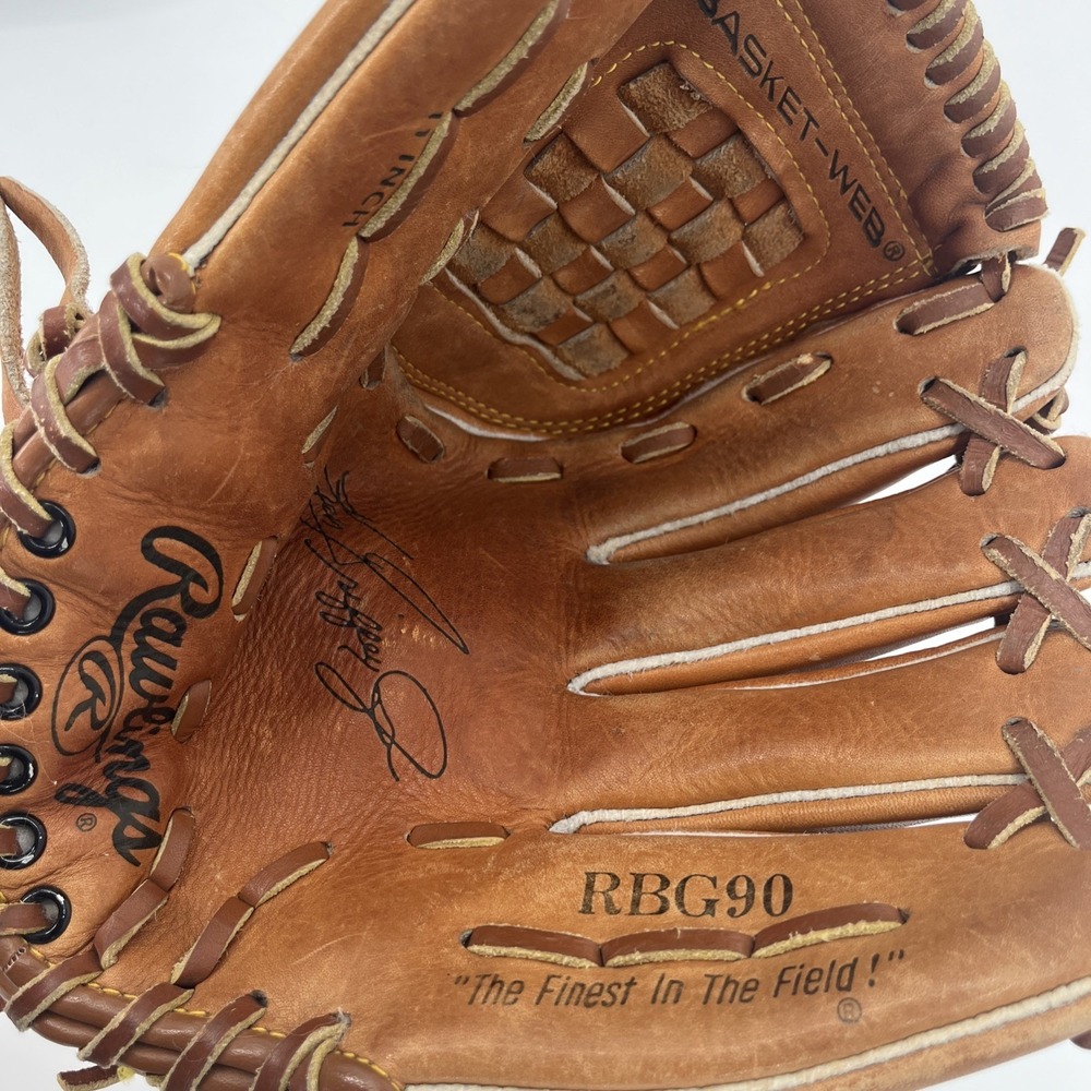Rawlings RBG90 Ken Griffey Jr Signature Baseball Glove Mitt 11" RHT Basket Web - Picture 2 of 6